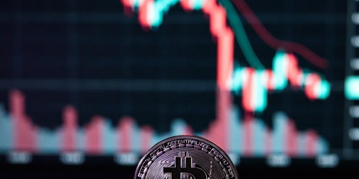Биткоин потерял $80 000 на фоне резкого ускорения инфляции в США
